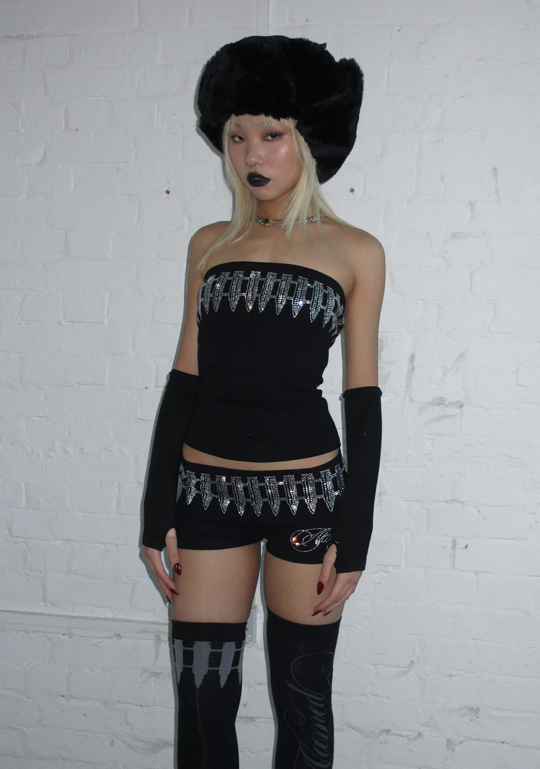 ENEMY RHINESTONE MICRO HOTPANT SHORTS BLACK - Image 6