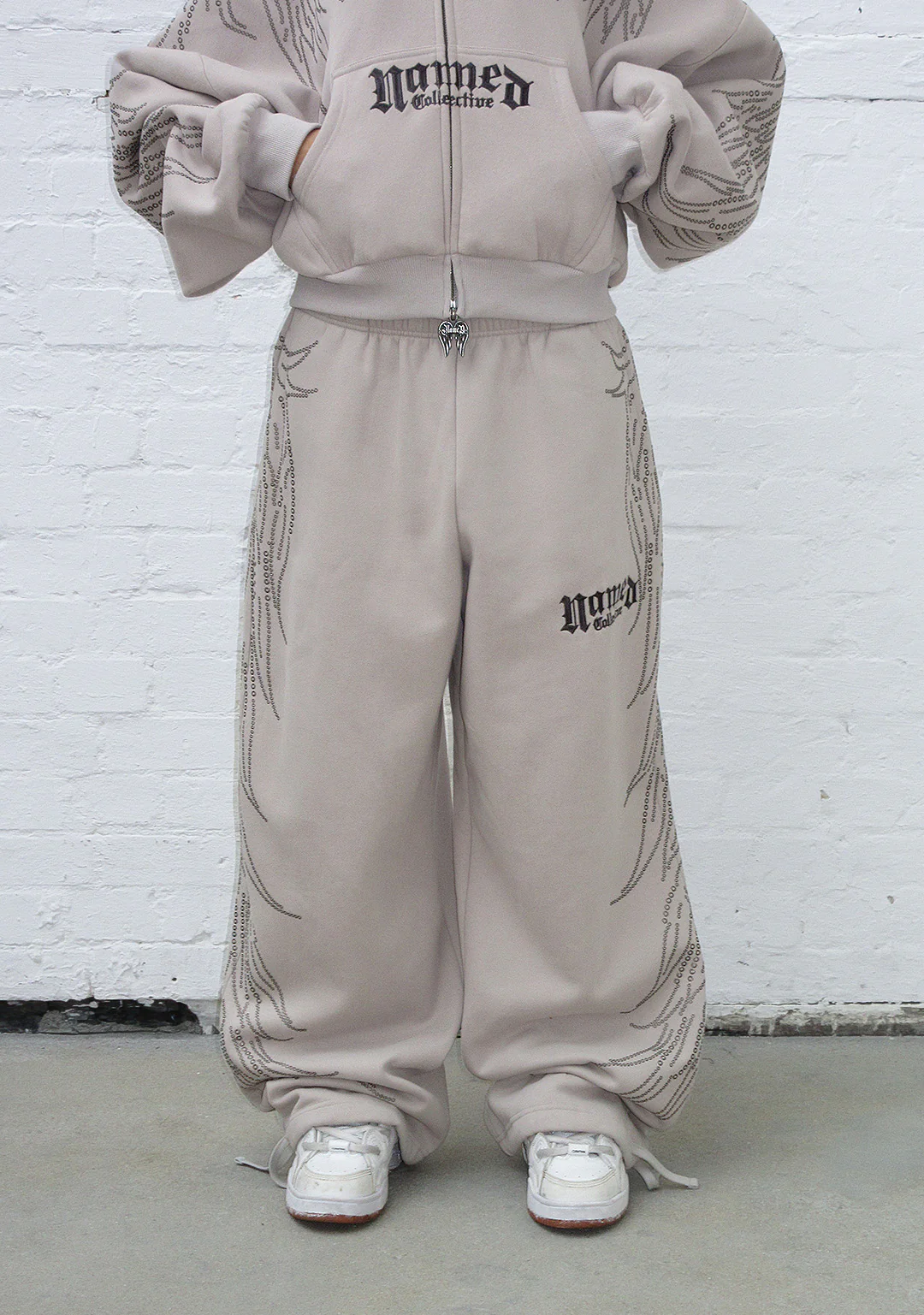 FALLEN STUDDED OVERSIZED SWEATPANTS BONE - Image 5