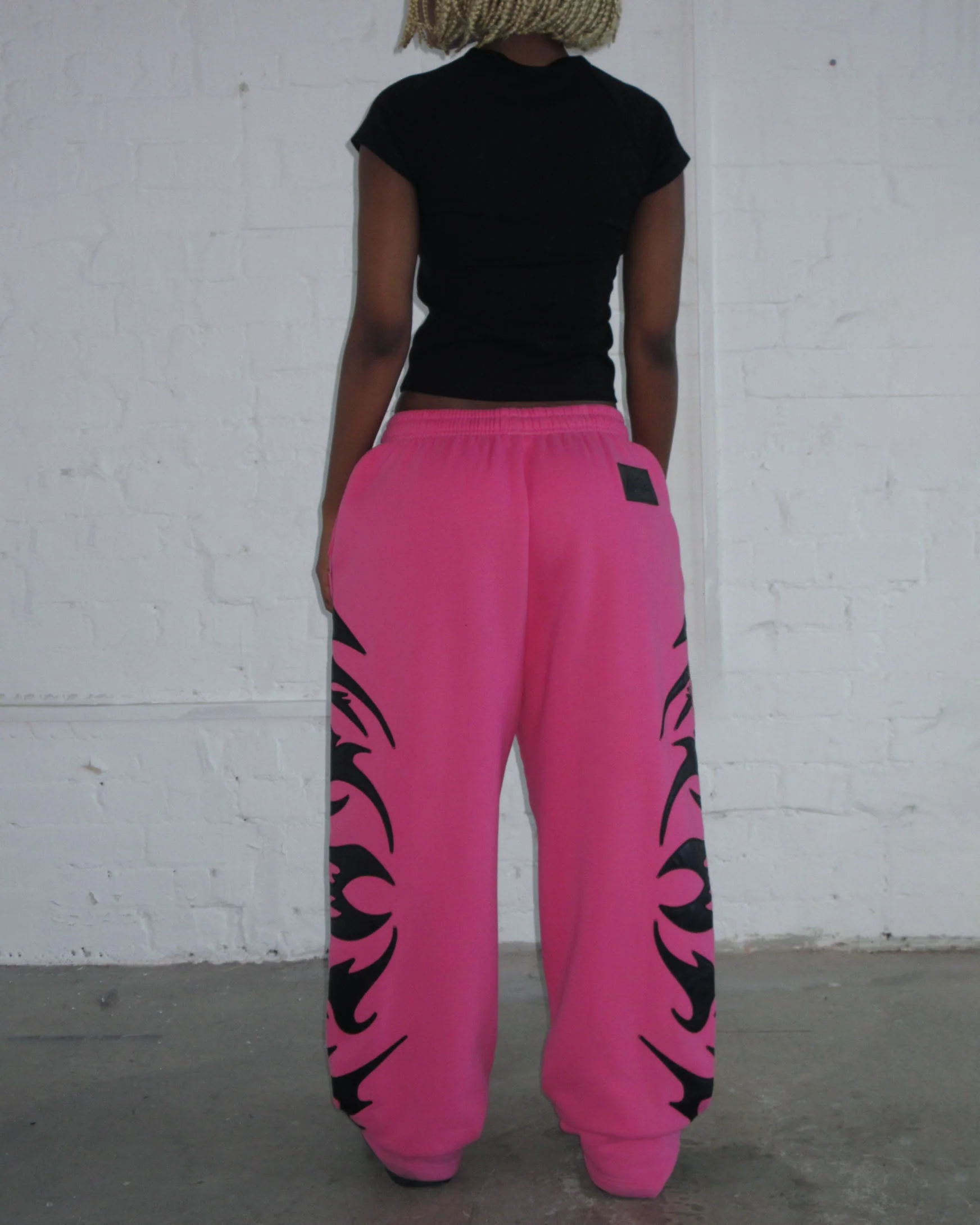 FLAME SWEATPANTS PINK POISON - Image 4