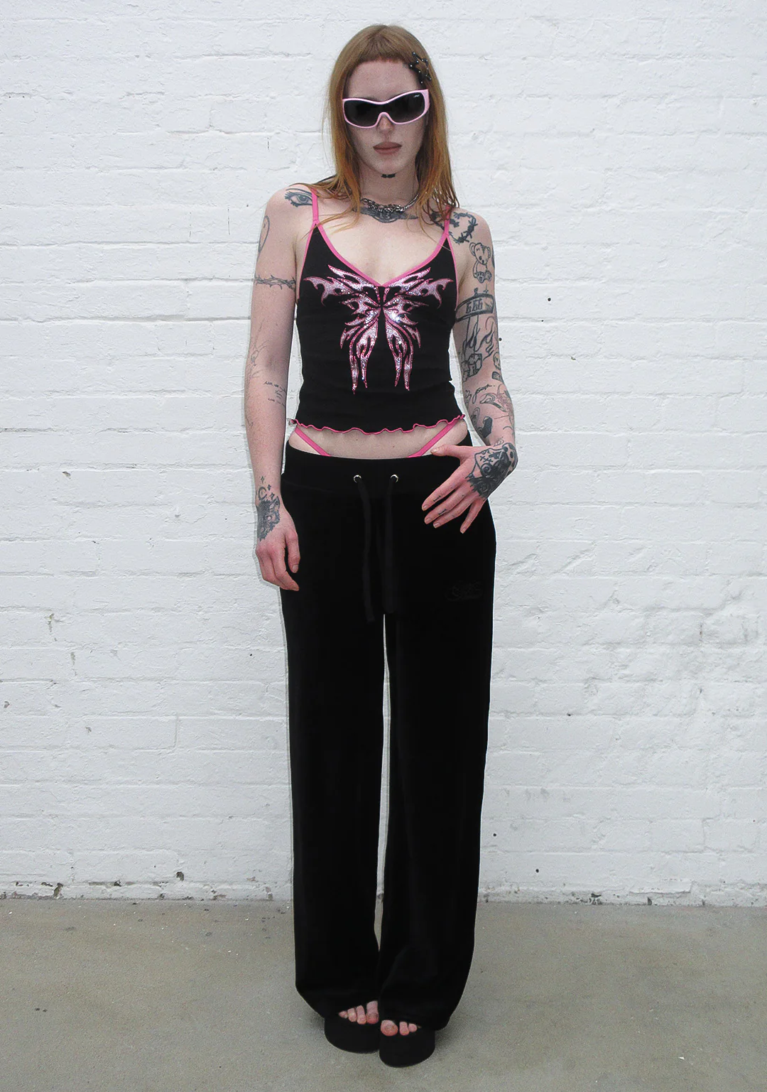 IDOL RHINESTONE FITTED CAMI TOP BLACK - Image 3