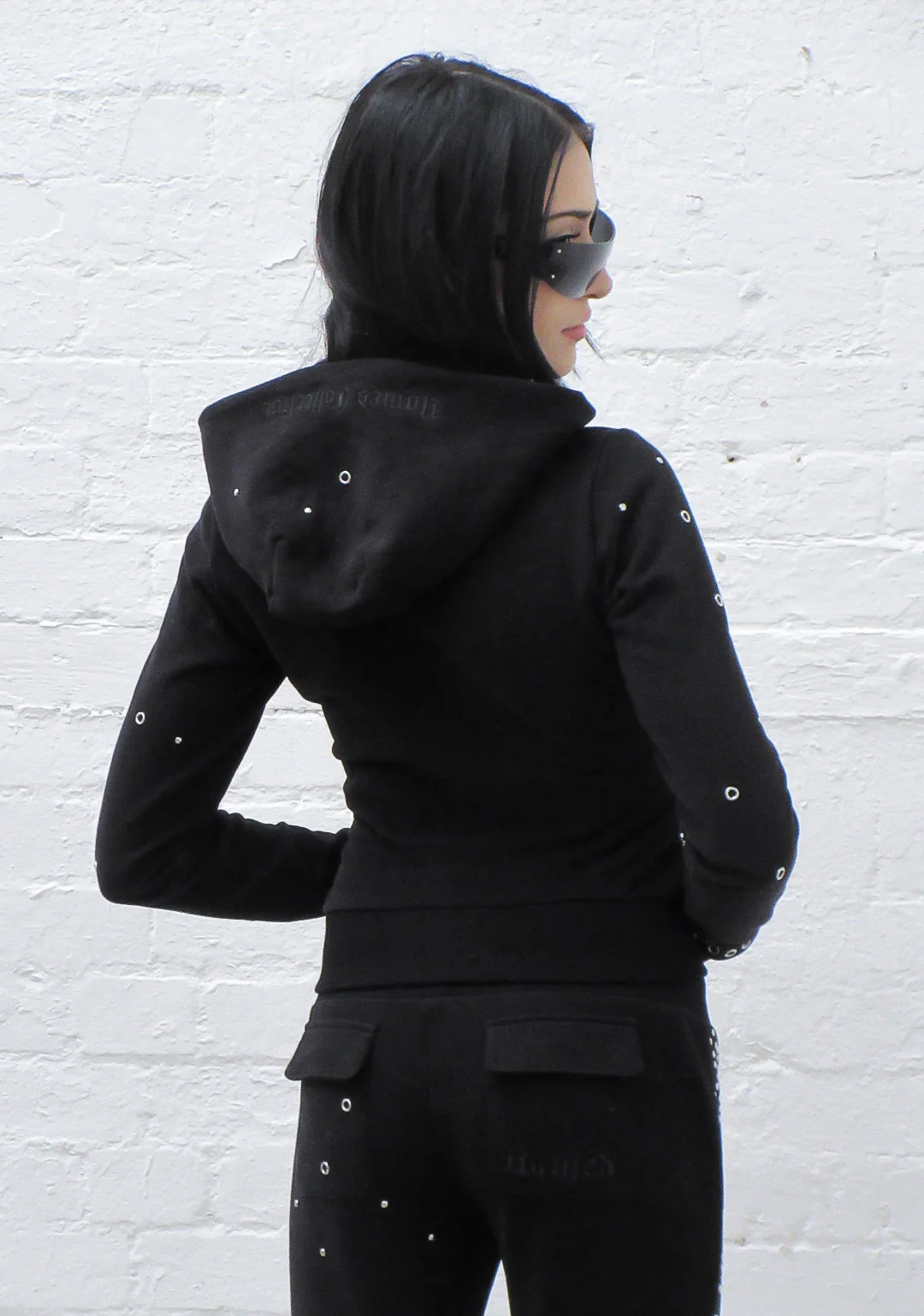 KNIGHT STUDDED FITTED HOODIE BLACK - Image 5