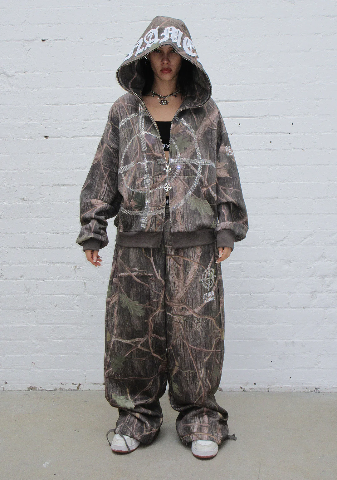 MISSION OVERSIZED SWEATPANTS TREE CAMO - Image 3